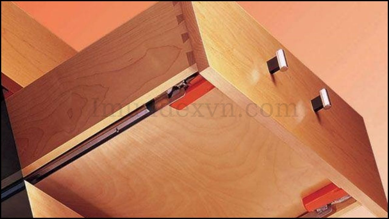 Ray trượt chịu lực âm (giấu kín)